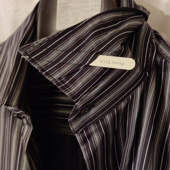 Perry Ellis men's button down - Picture 6 of 7